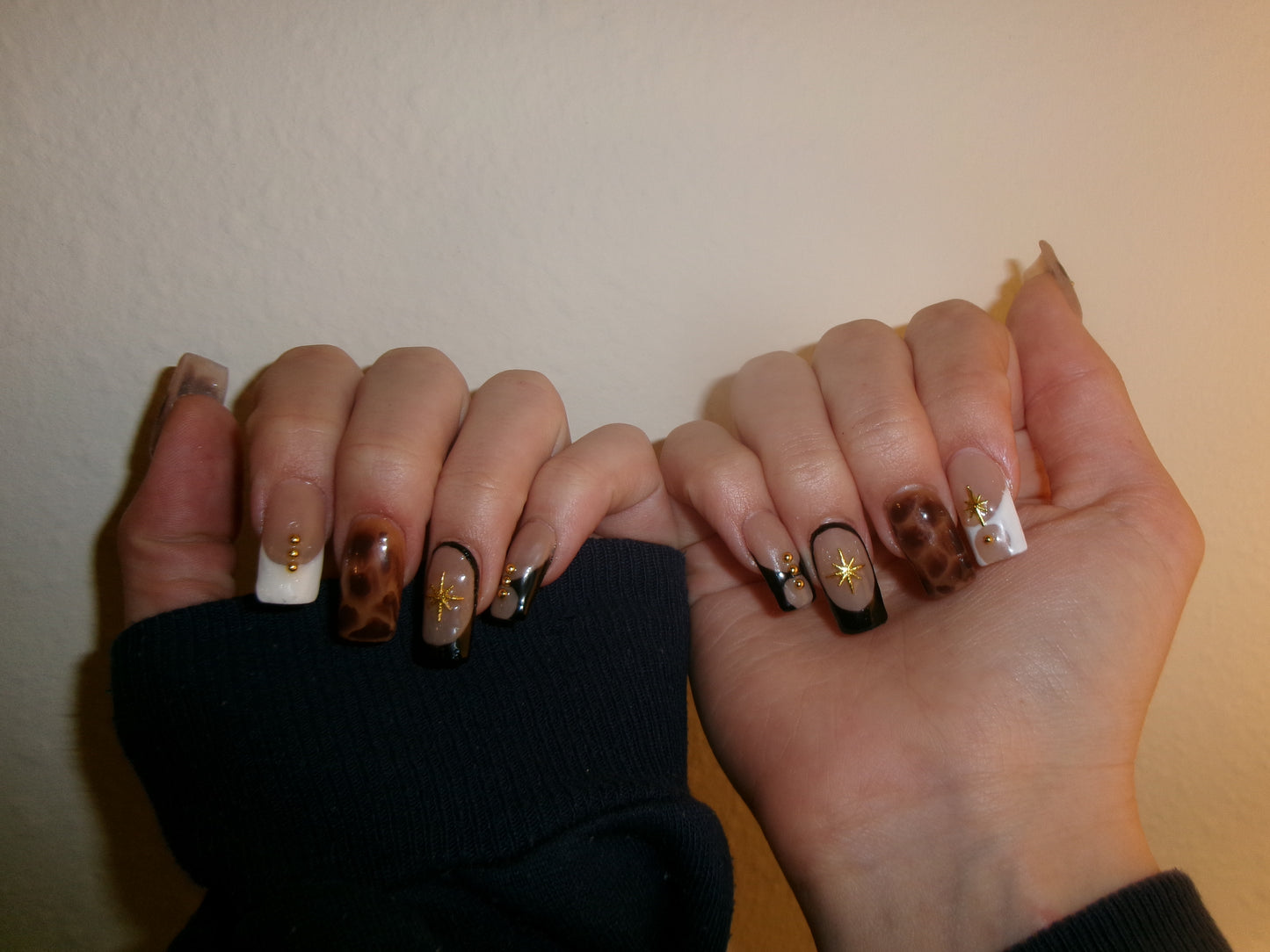 Custom Press On Nail Set- Detailed